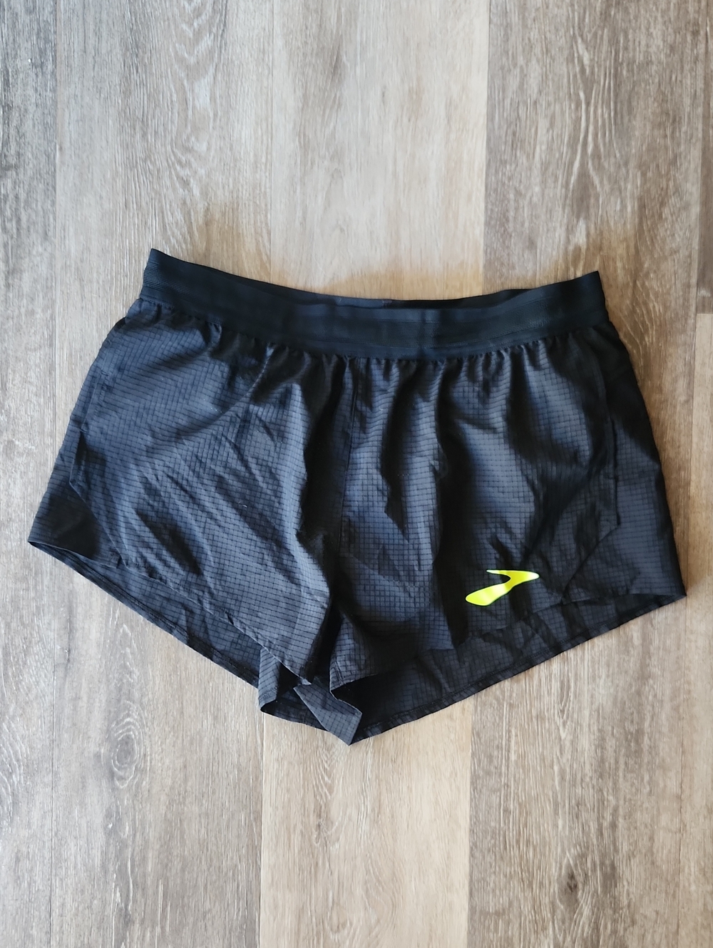 Brooks Elite 3" Chaser Short - NWT